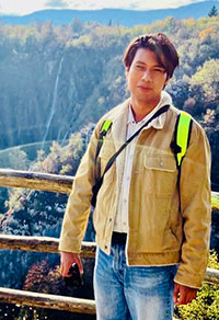 author amir