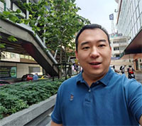 author zhou